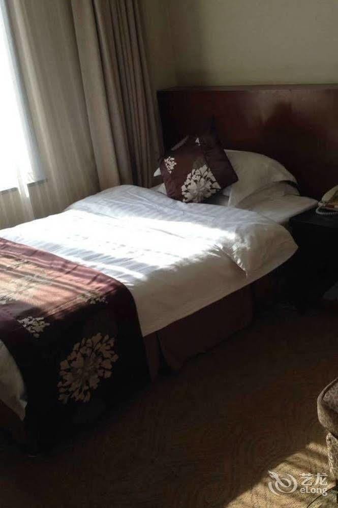 New Century Fengming Resort Zaozhuang ภายนอก รูปภาพ